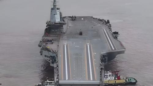 国产航母没有挡烟板吗视频,为何没有挡烟板？